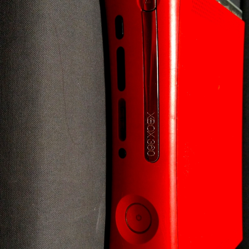Xbox 360 Red Console W cords and Controller.